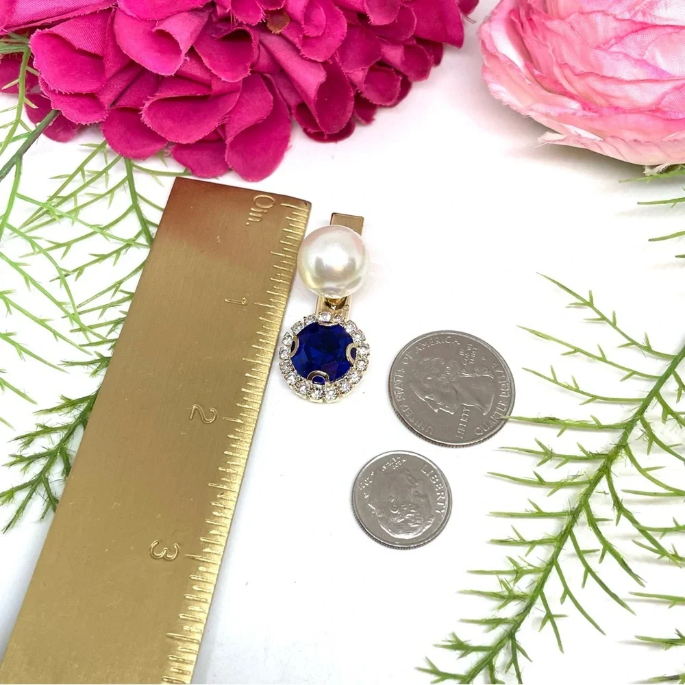 NEW⚜️Sapphire Blue Crystal & Pearl Embellished Hair Clip